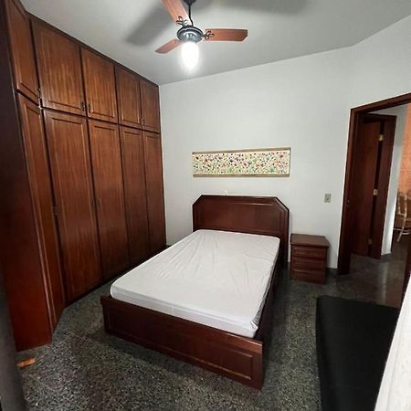 Apartamento No Guaruja Enseada A Beira Mar, Otima Localidade E Com Ar Condicionado מראה חיצוני תמונה